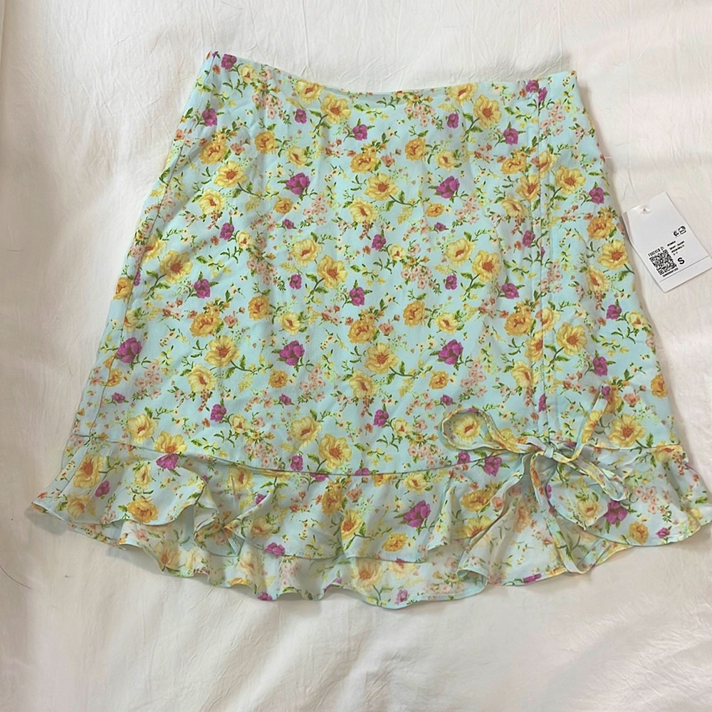 Forever 21 skirt